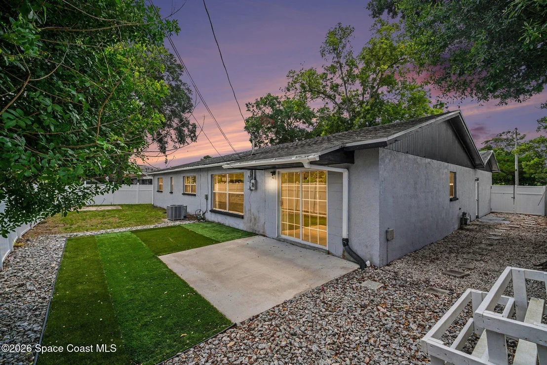 Photo of 1012 Fairway Lane