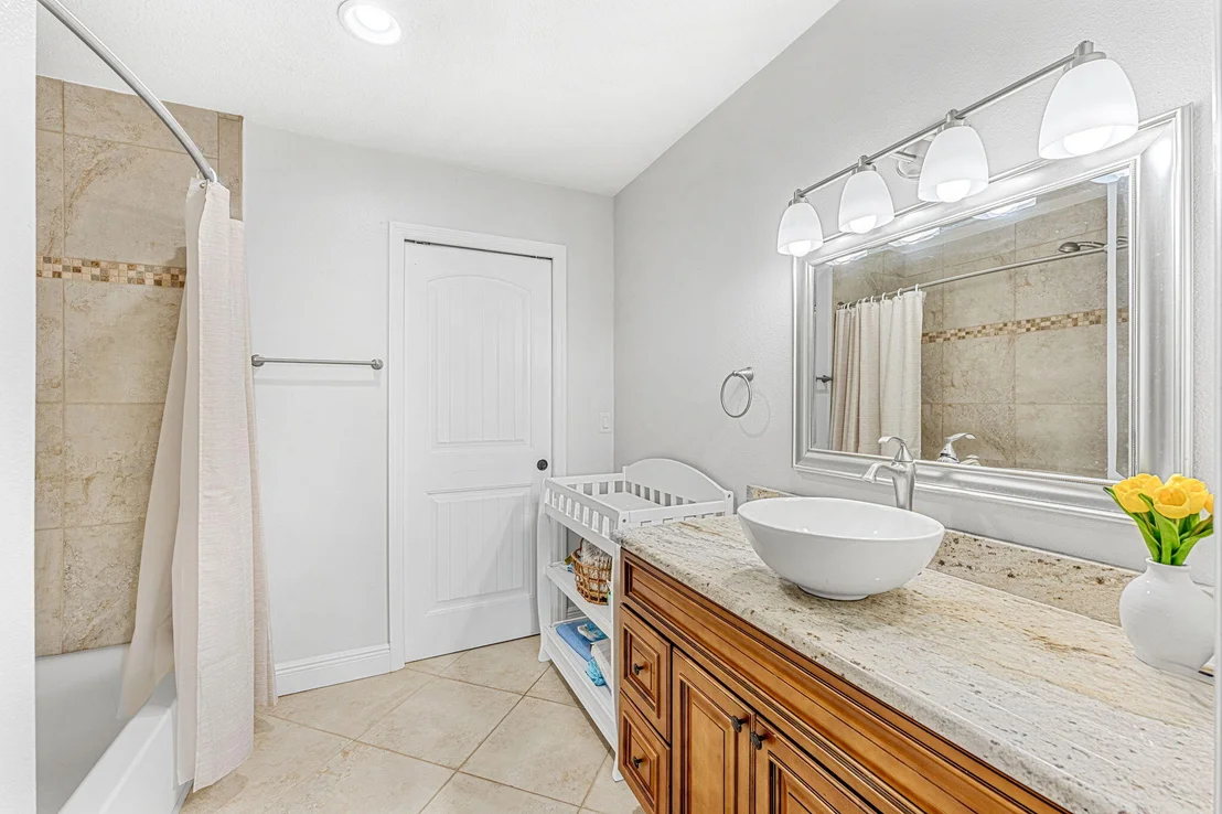 Photo of 3119 N Indian River Drive