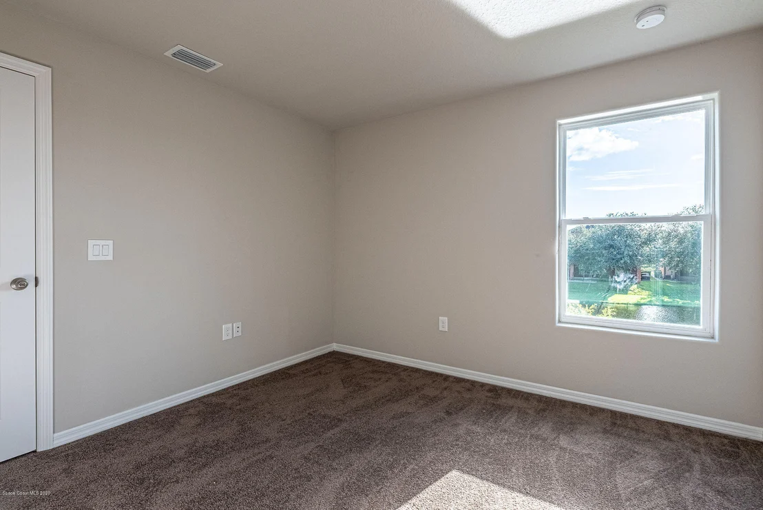 Photo of 475 Dryden Circle