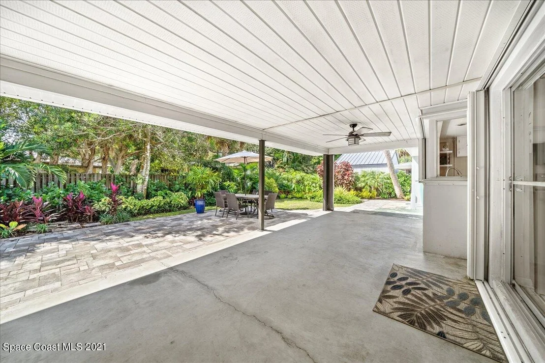 Photo of 585 Bahama Drive