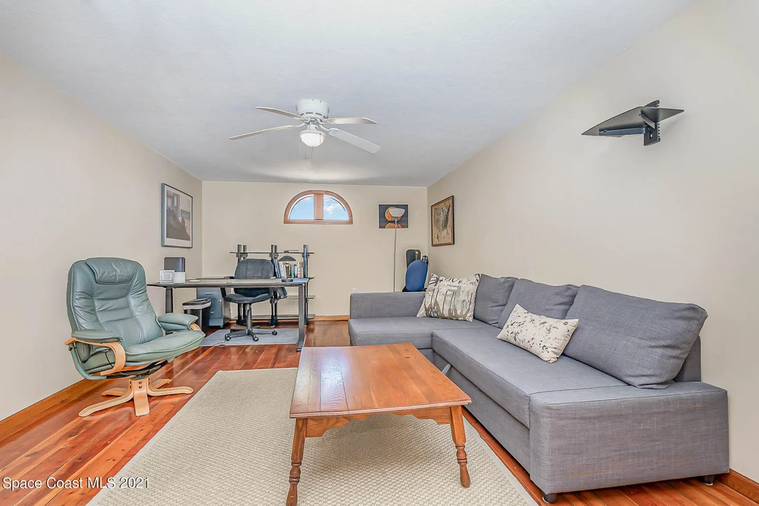 Photo of 6126 Anchor Lane