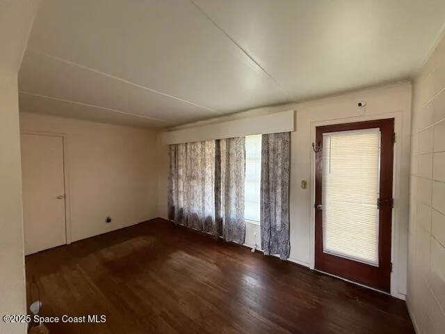 Photo of 1325 Sun Circle W