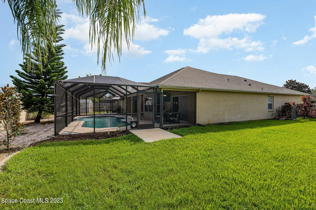 Photo of 431 Cobblewood Drive