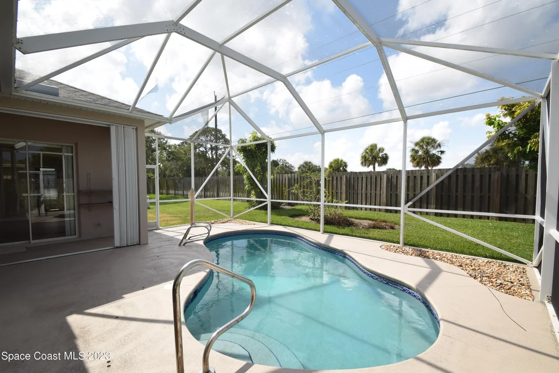 Photo of 2223 Woodfield Circle
