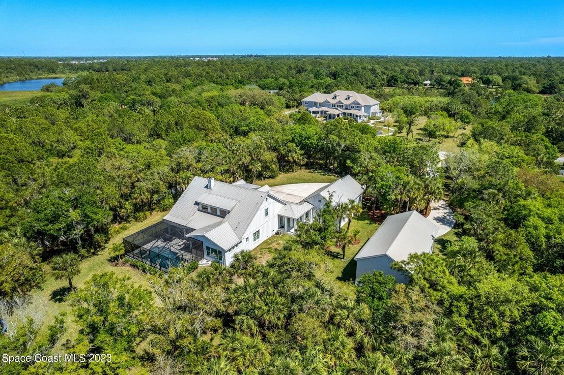 Photo of 5655 Willoughby Drive