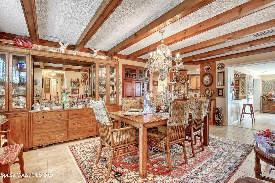 Photo of 227 Jamaica Drive