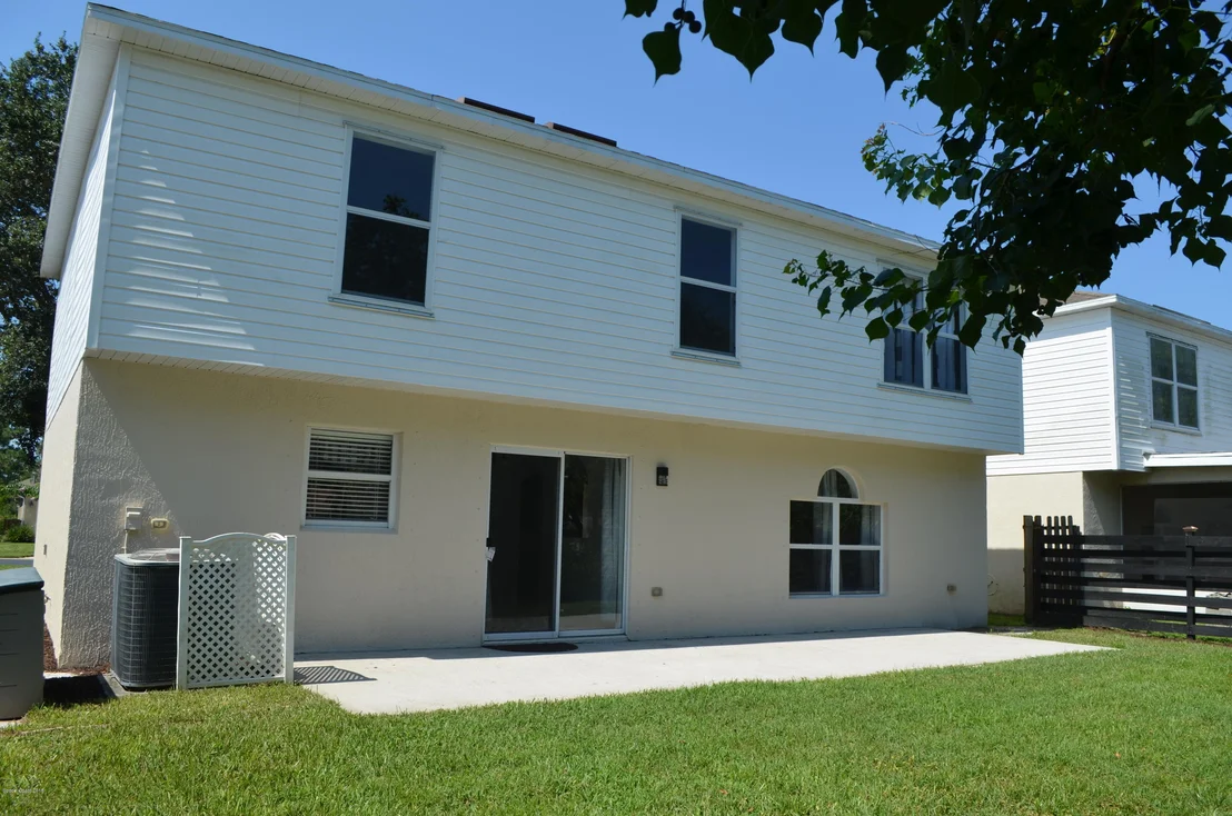 Photo of 689 Macon Drive