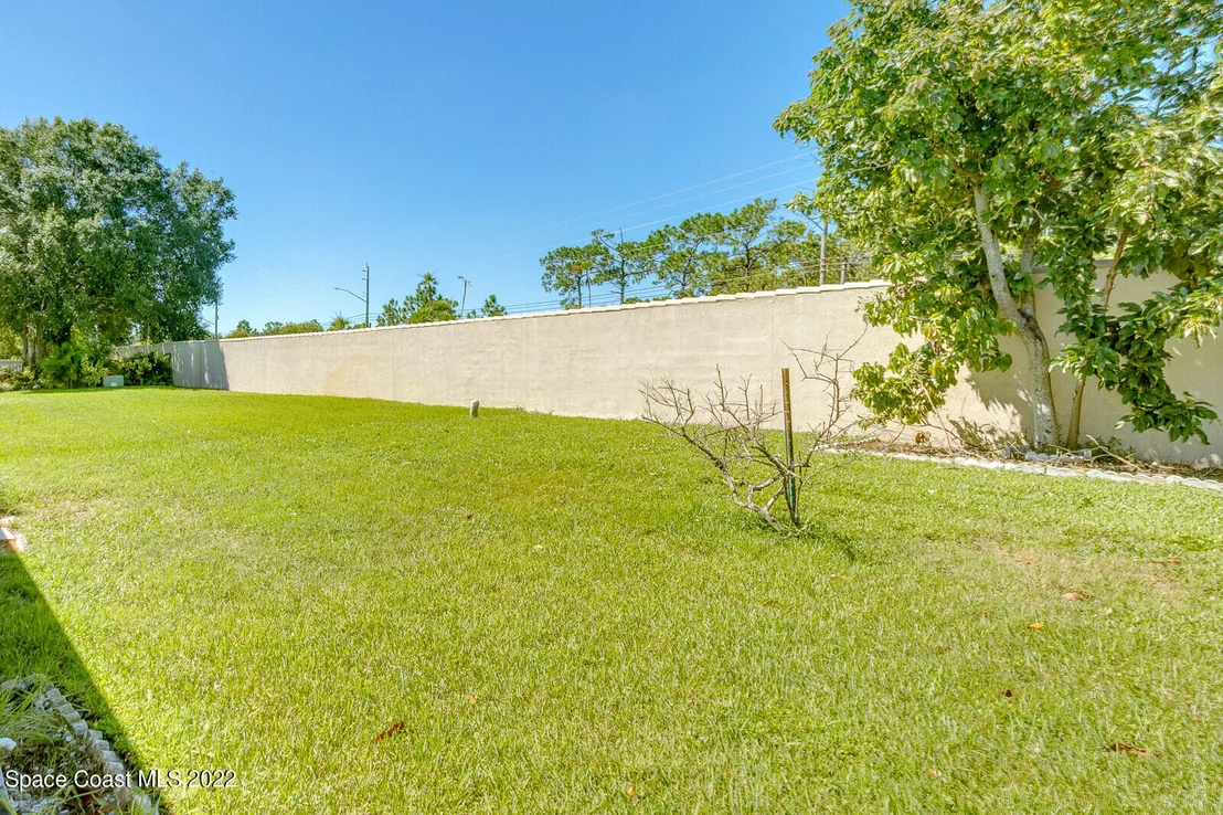 Photo of 950 S Fork Circle