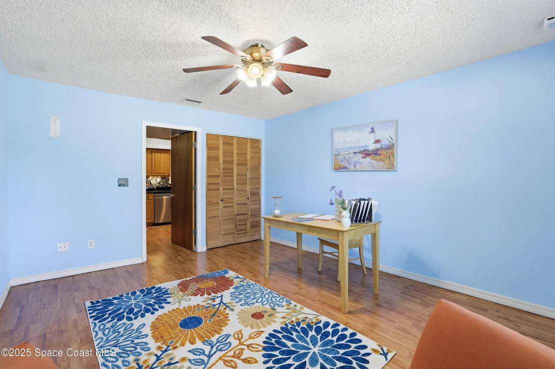 Photo of 3929 Burkholm Road