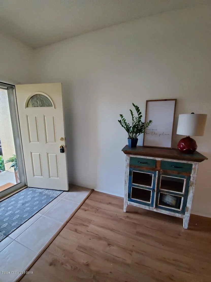 Photo of 550 Benton Drive