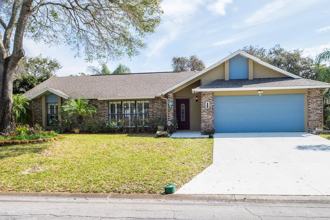 Photo of 4725 Riverside Road
