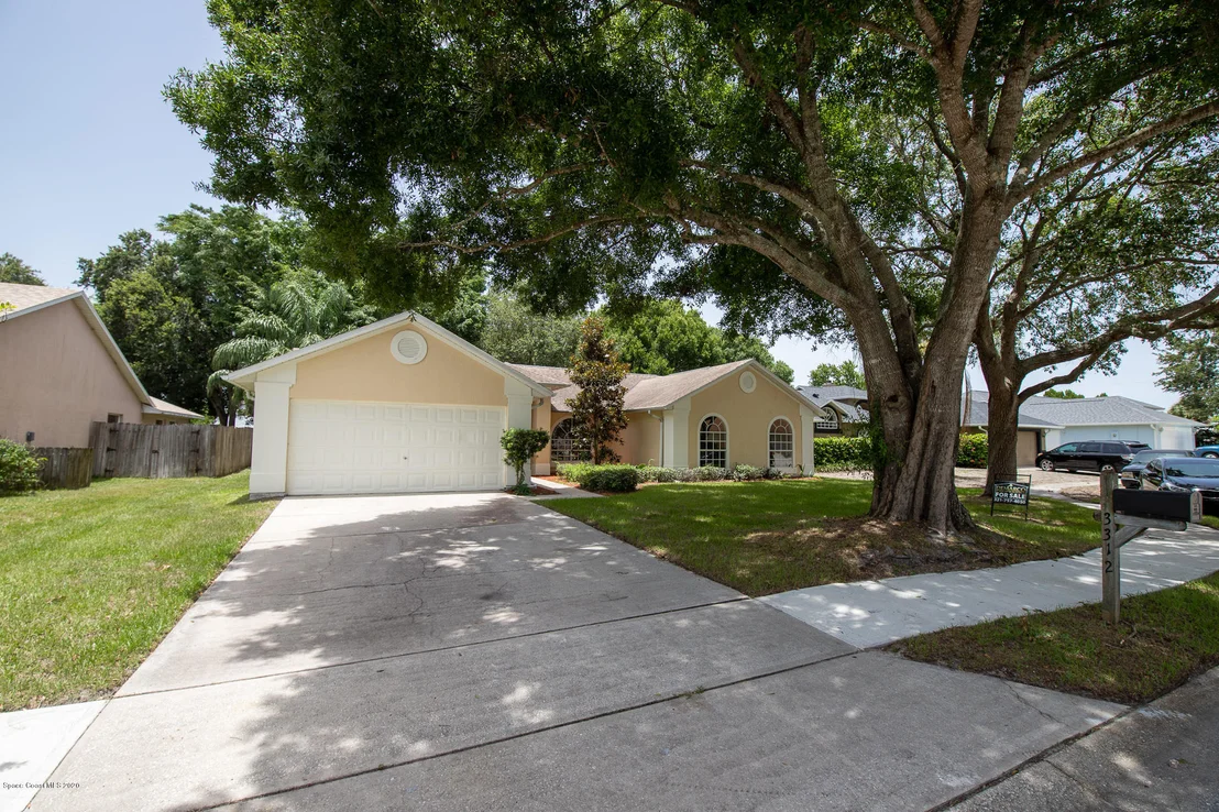 Photo of 3312 Meadowridge Drive