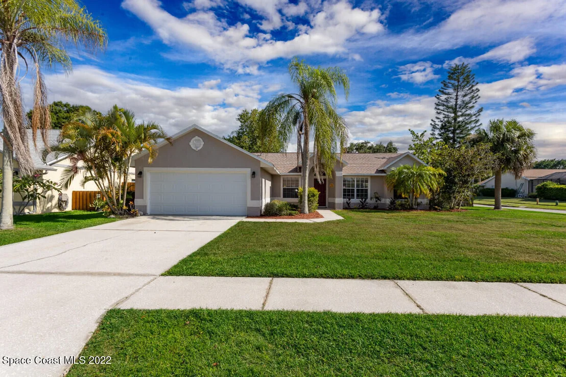 Photo of 2575 Bent Pine Street