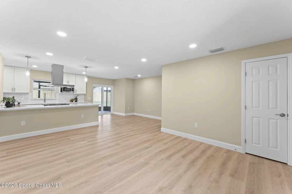 Photo of 3660 Longbow Road