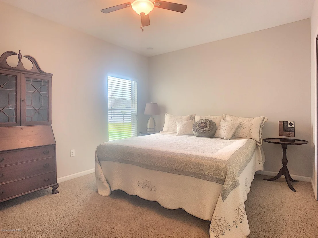 Photo of 1586 Fuji Drive