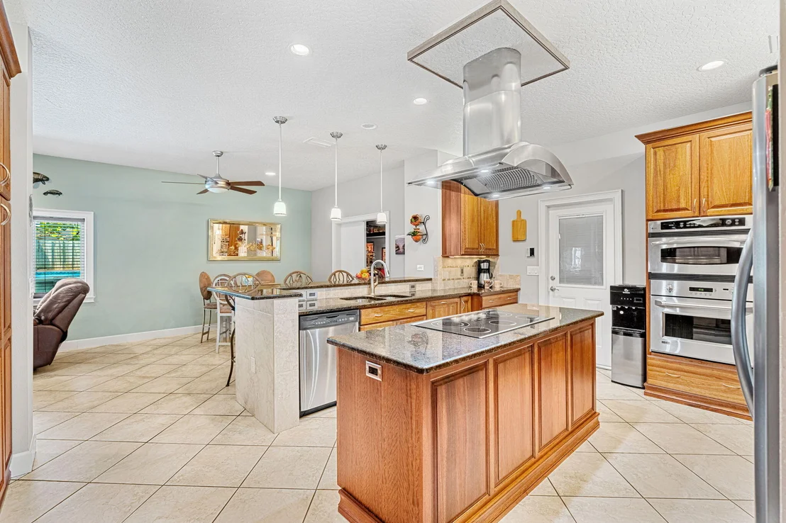 Photo of 585 Cinnamon Drive