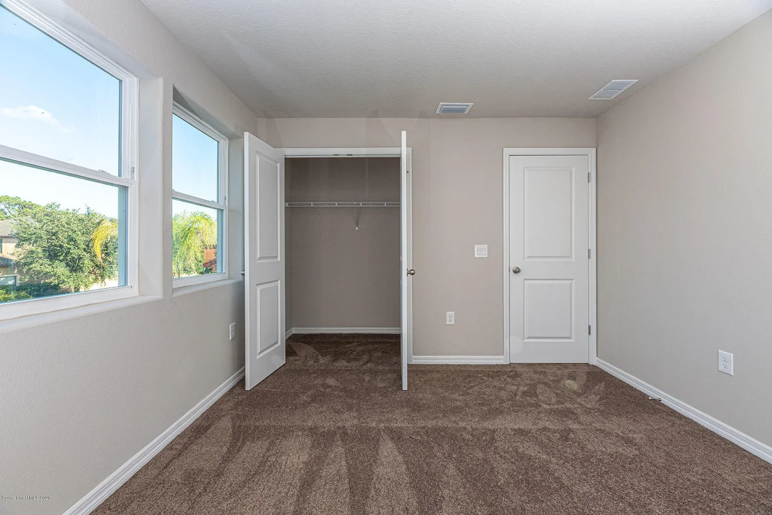 Photo of 475 Dryden Circle