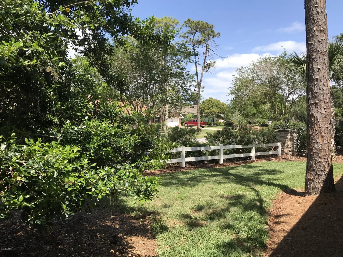 Photo of 302 Waterside Circle