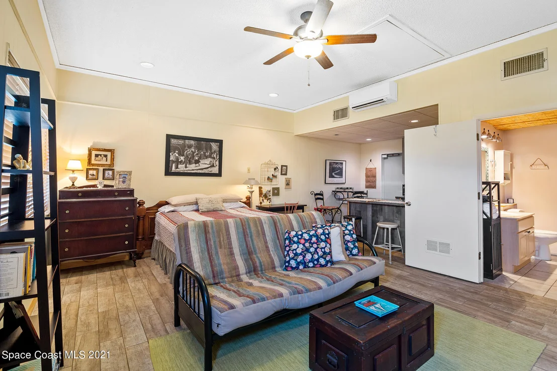 Photo of 211 Broadview Drive