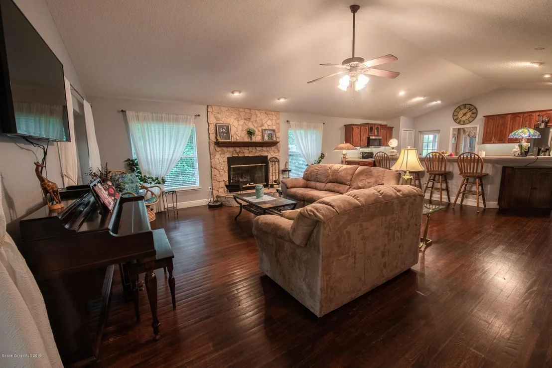 Photo of 3575 Glenn Road