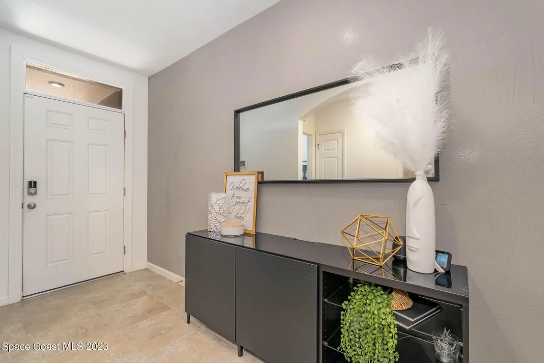 Photo of 3412 Indian River Parkway