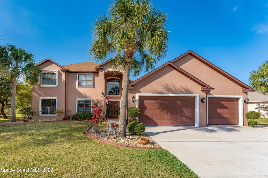 Photo of 1358 Centennial Way