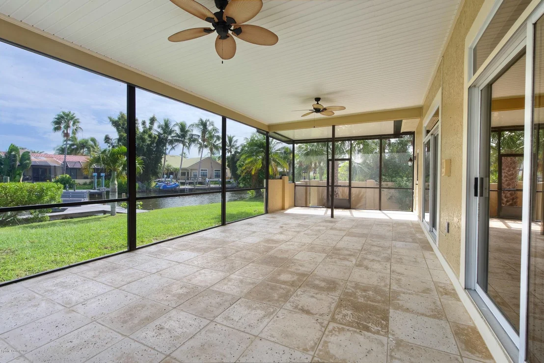 Photo of 545 Lanternback Island Drive