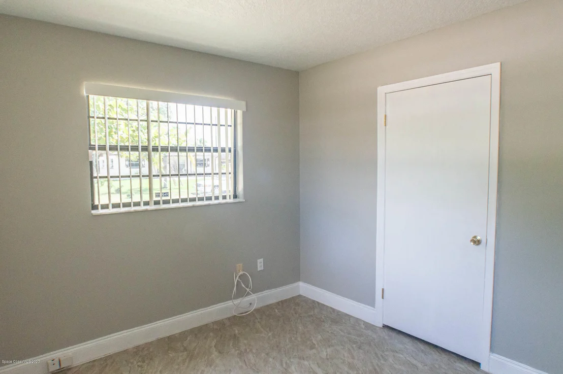 Photo of 1378 Eva Lane