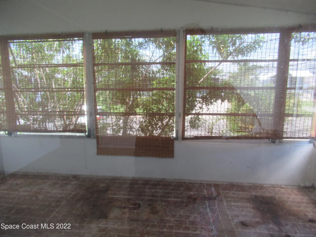 Photo of 552 Marnie Circle