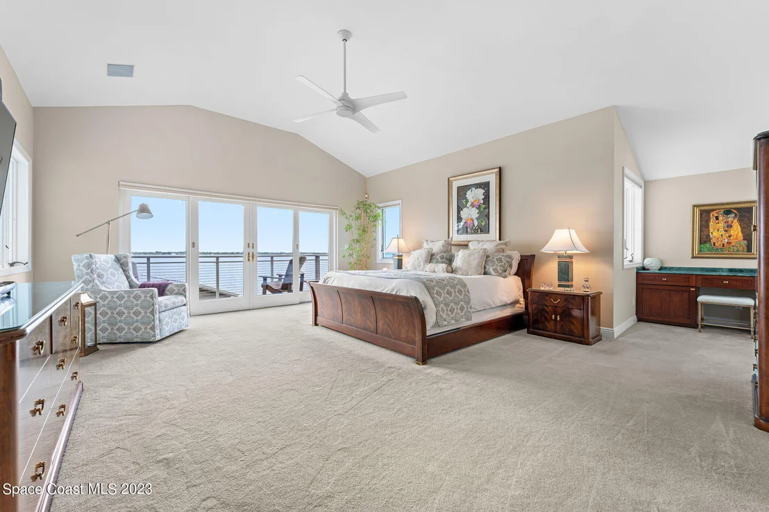 Photo of 751 Malibu Lane