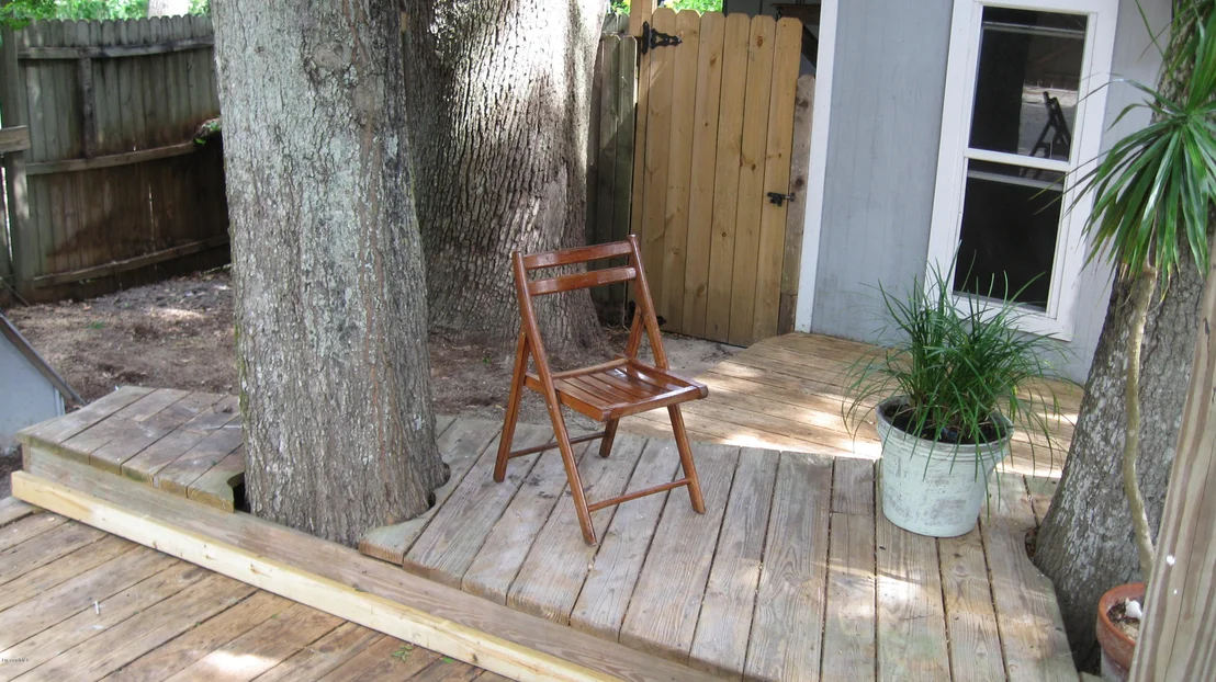 Photo of 633 Orange Court