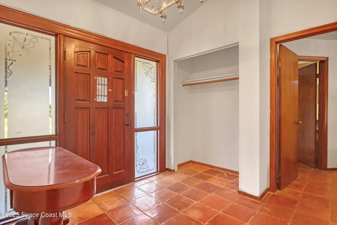 Photo of 235 Sand Dollar Road S