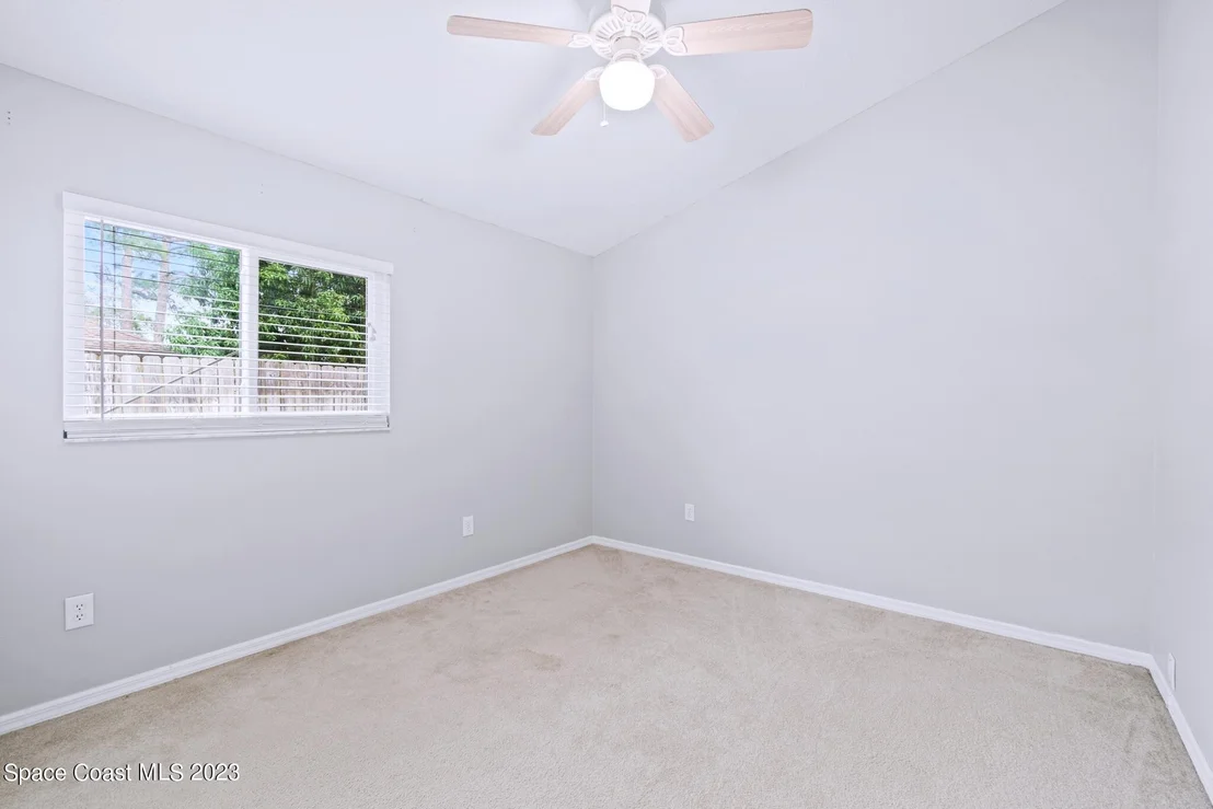 Photo of 921 Osprey Lane
