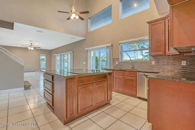 Photo of 542 Sanderling Drive