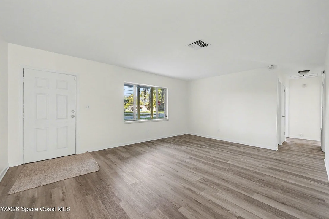 Photo of 500 Wisteria Drive