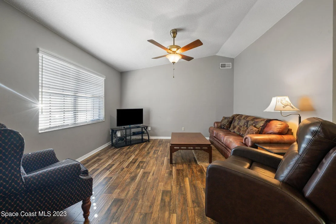 Photo of 5230 Carrick Road