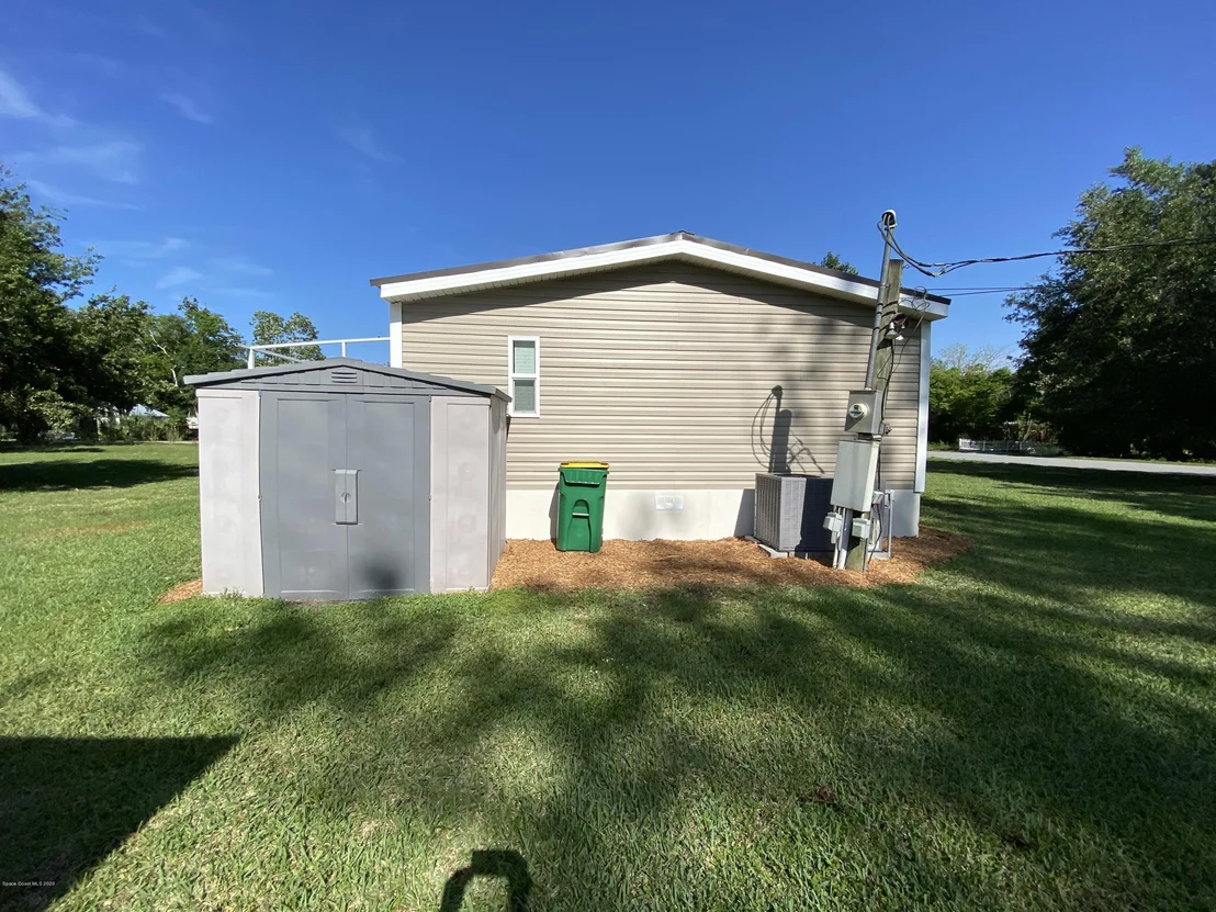 Photo of 2350 Parrish Road