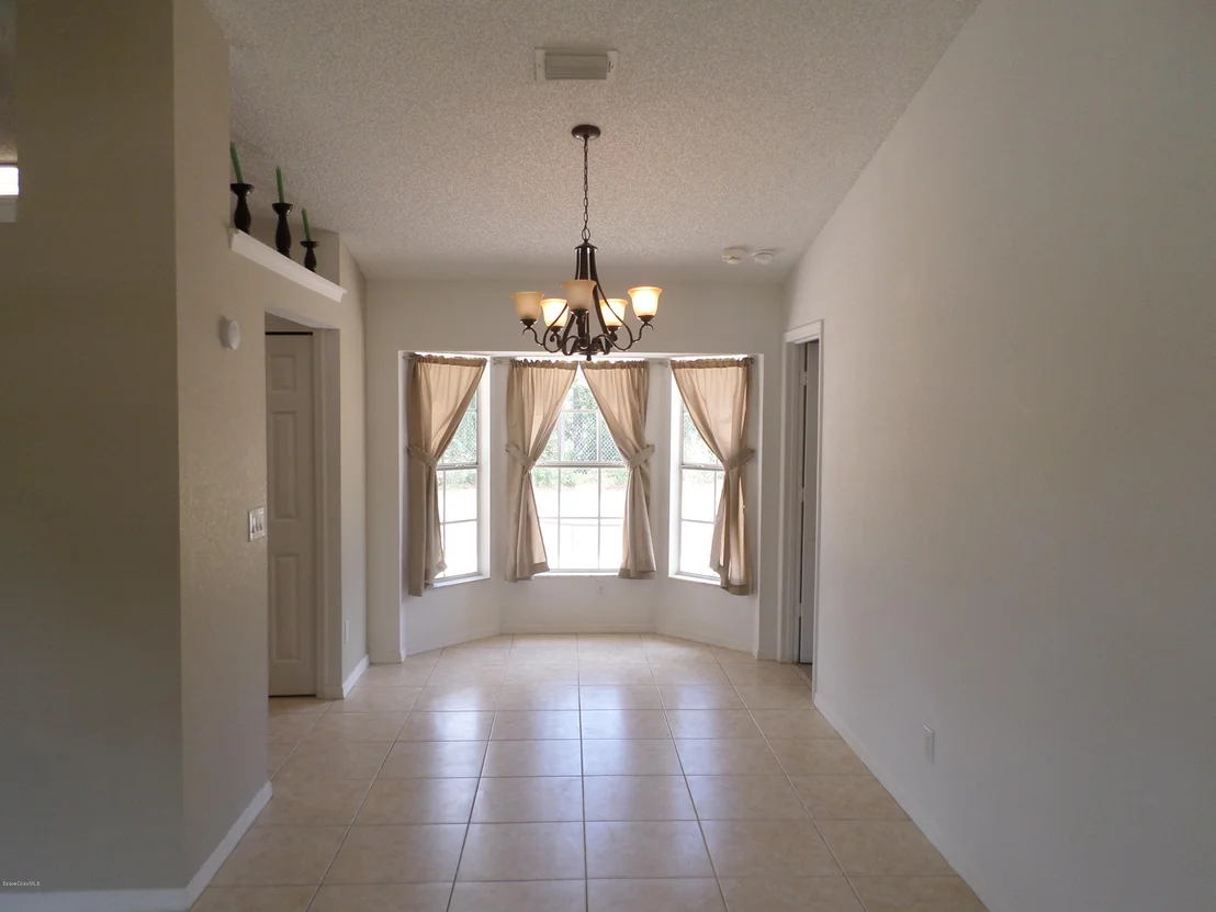 Photo of 5740 FRIENDLY Street