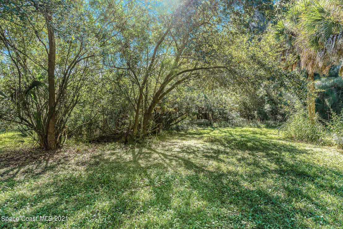 Photo of 1717 Jones Road