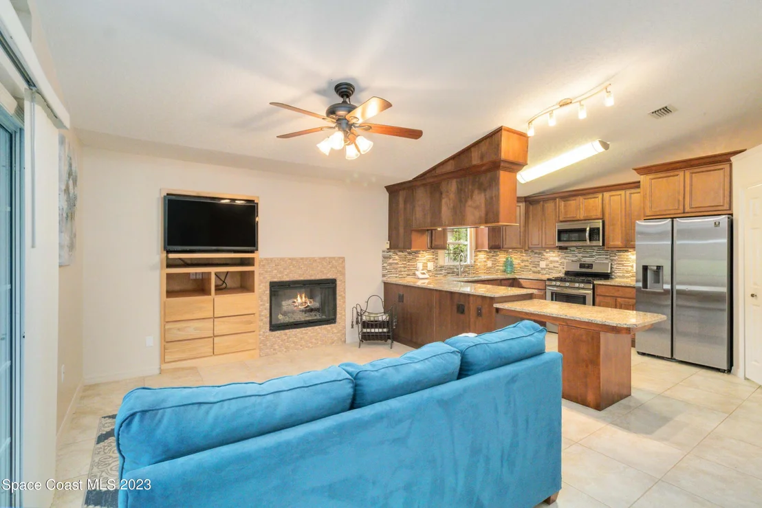 Photo of 2476 Coral Ridge Circle