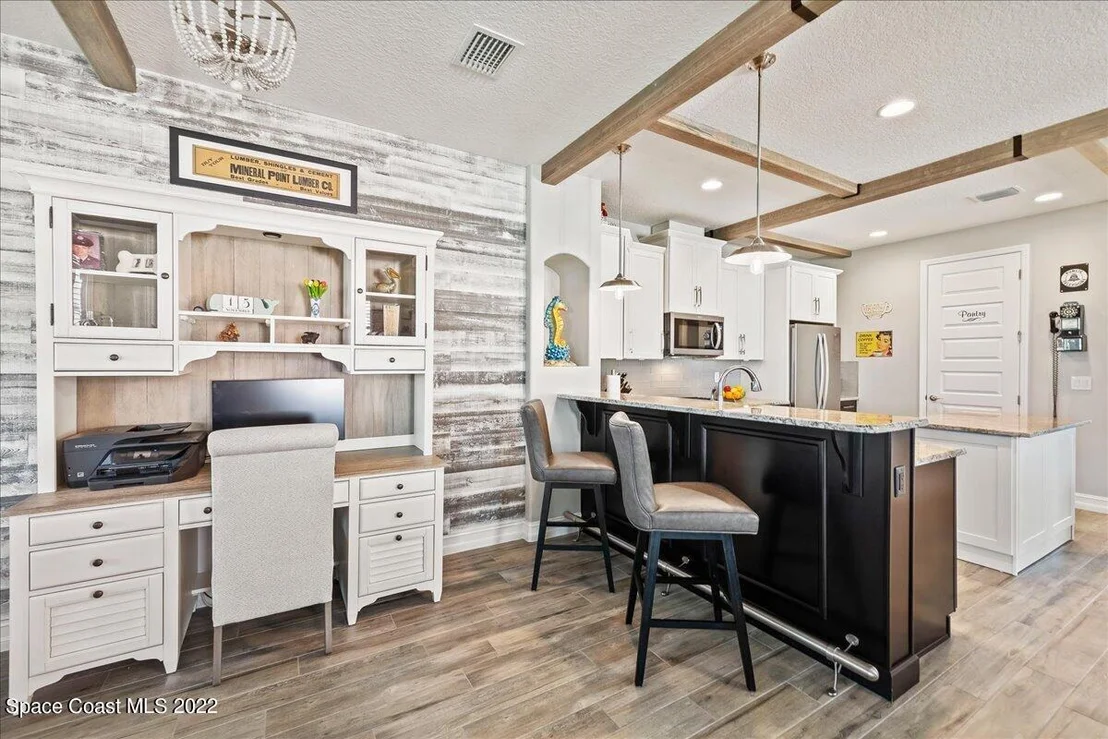 Photo of 2730 Spur Drive