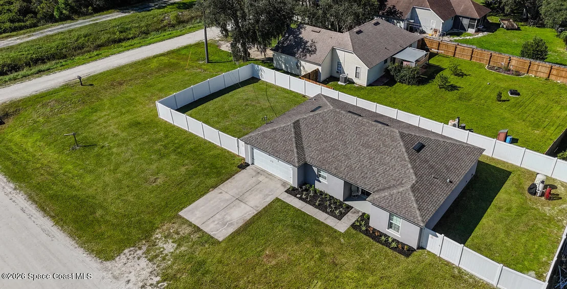 Photo of 2655 Laurel Road