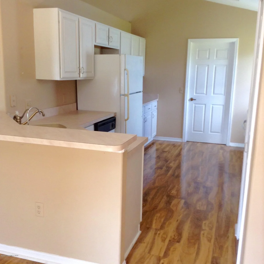 Photo of 2323 Addington Circle