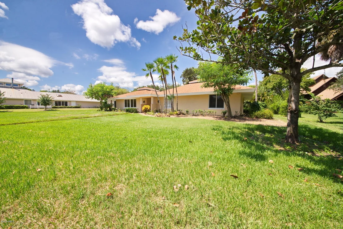 Photo of 2205 ROCKLEDGE Drive