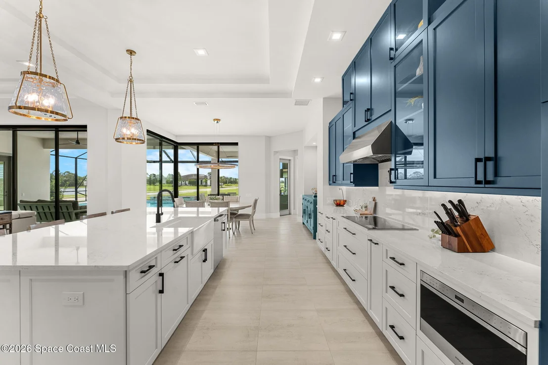 Photo of 3739 Lake Adelaide Place