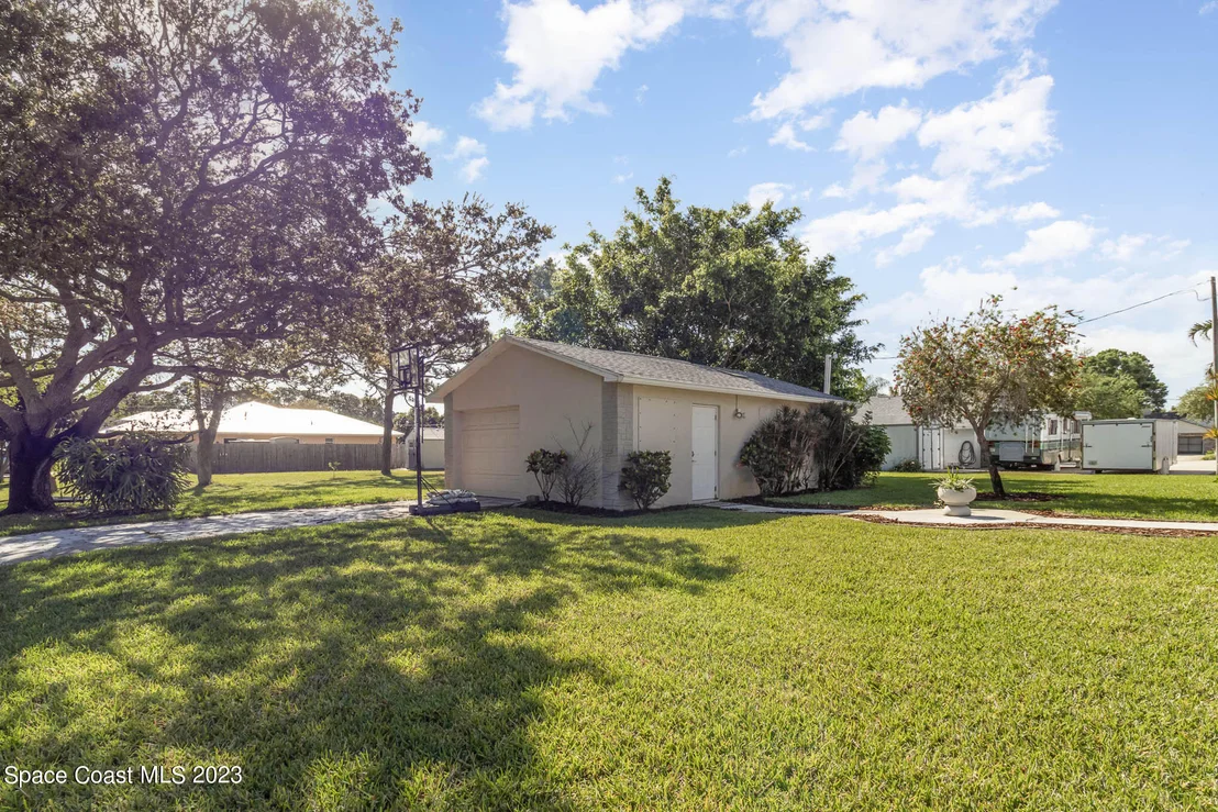 Photo of 2805 Pine Branch Drive