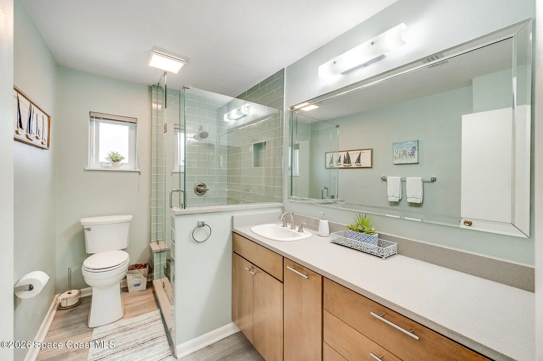 Photo of 452 Cardinal Drive