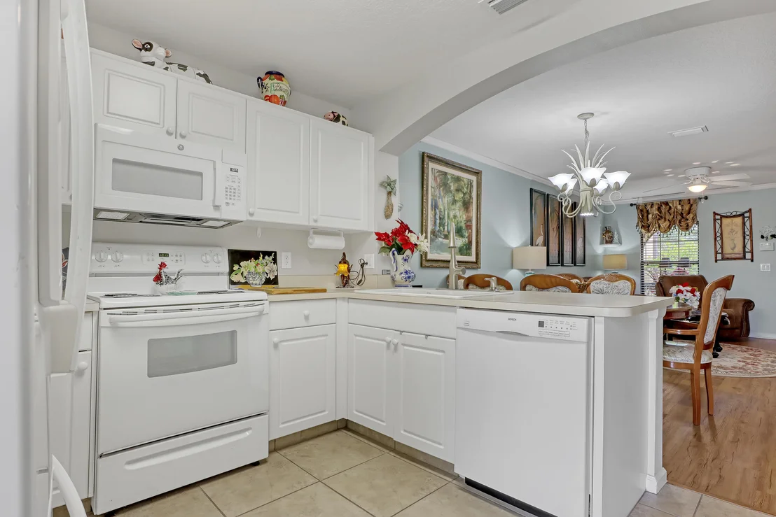 Photo of Unit 102 at 995 Luminary Circle