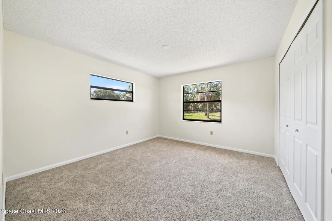 Photo of 5065 Bradbie Lane