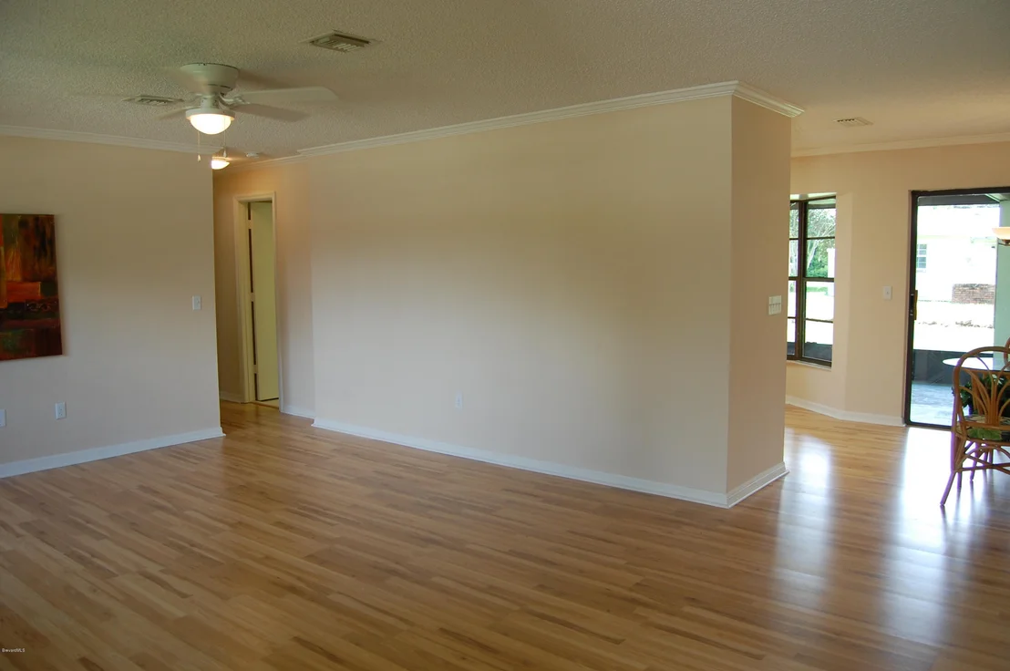 Photo of 983 Pineland Drive